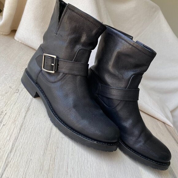 Frye Women's Natalie Engineer Short - Picture 3 of 13